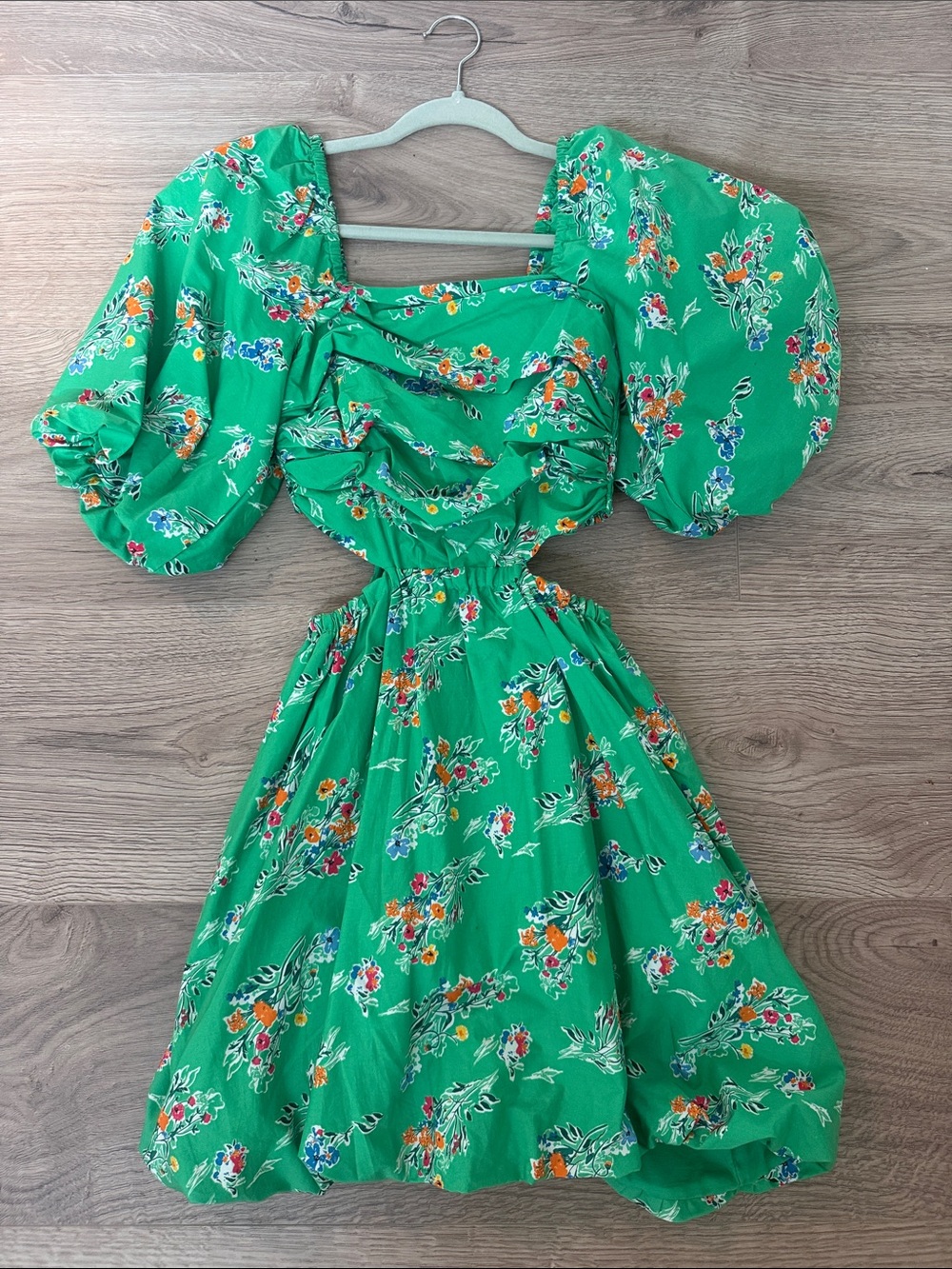 Green Floral Puff-Sleeve Mini Dress